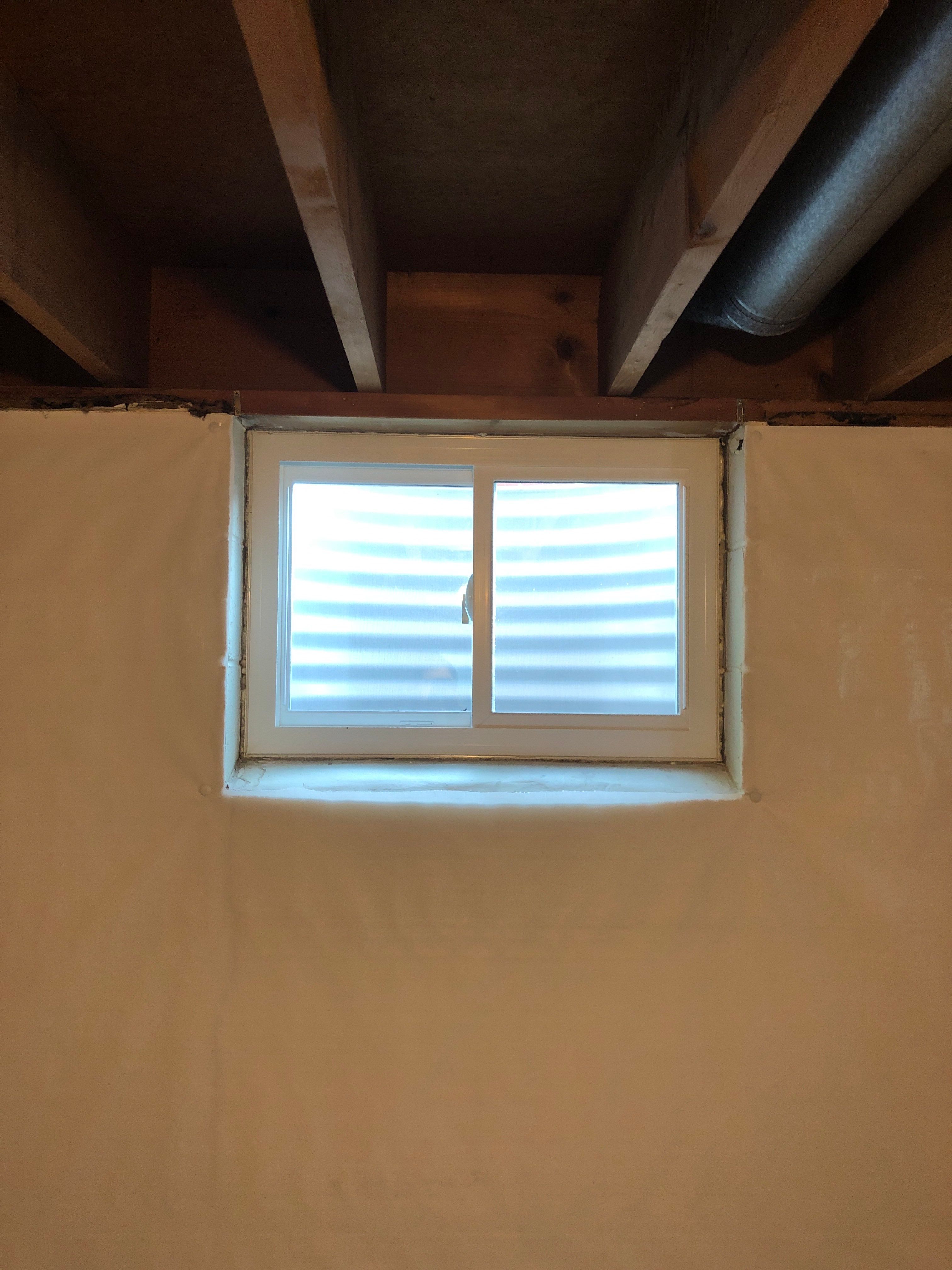 Early warning signs of condensation on windows on a Midwest home