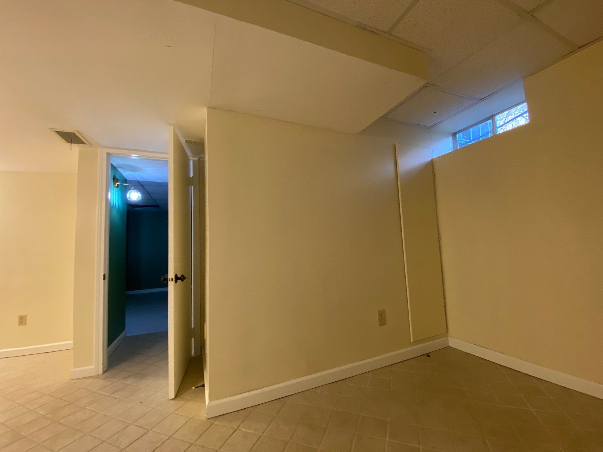 Cracks in Door Frames, Ceilings, and Corners